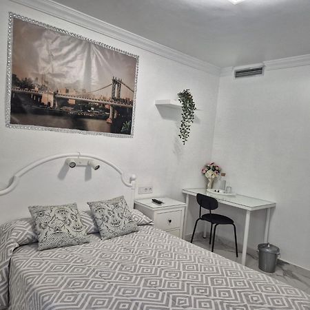 Habitaciones 토레몰리노스 외부 사진